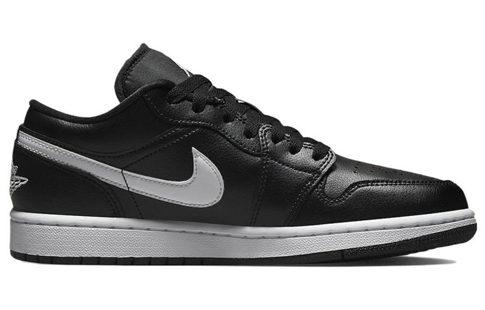 Кроссовки Jordan Air Jordan 1 (Женская размерная сетка)