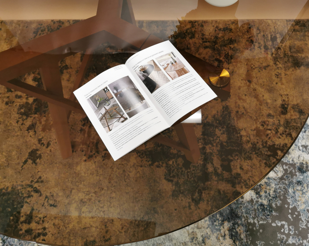 Дизайнерский стол EDGE GLASS