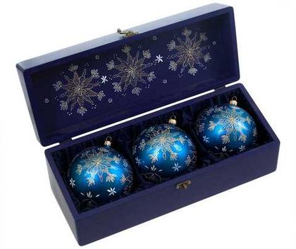 Ornamental set of 3 Christmas ball in a wooden box SET04D08112022032