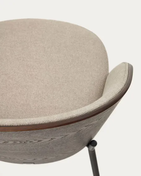 Стул Eamy светло-коричневый с отделкой орех