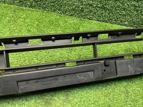 Решетка переднего бампера Haval H3 (2024-н.в.)