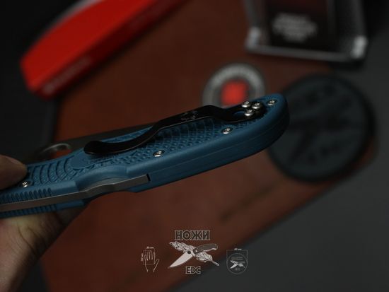 Складной нож Spyderco Endura 4 10FPK390 c клинком из стали Bohler K390 Microclean, рукоять FRN