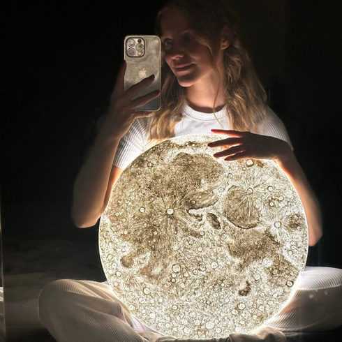 Светильник - Реалистичная Луна (49 см) на стену