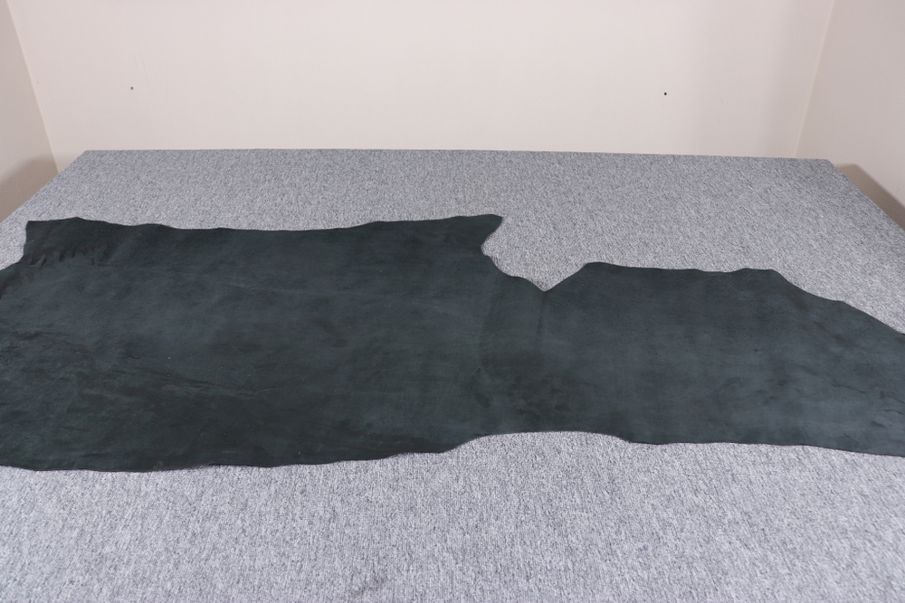 Уценка: 0,8-1,0 мм Кожа Галантерейная КРС Чёрная Ривьера 122 дм²