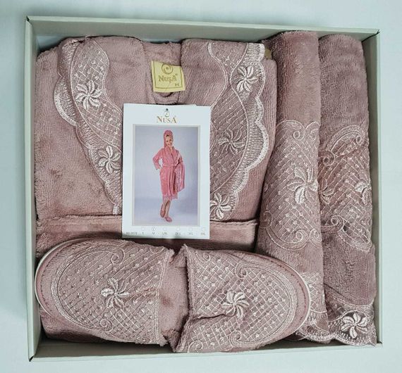 Халат женский с полотенцами и тапочками 3875  NUSA