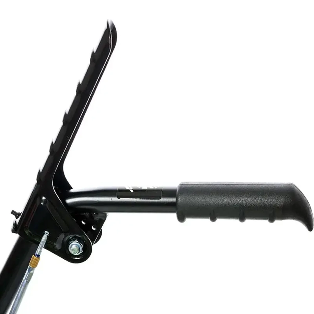 Redverg RD-SB56/7W бензиновый снегоуборщик 7 л.с. ковш 56 см, выброс 15 м, 5 вперед/2 назад