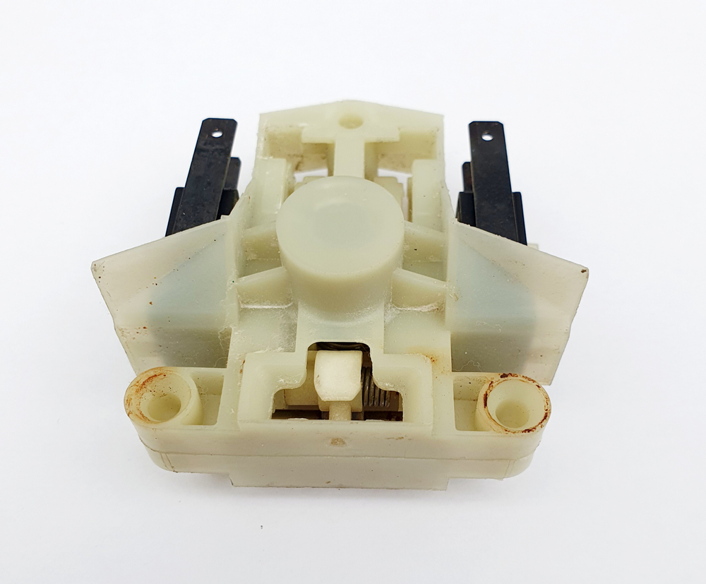 Замок двери посудомоечной машины MIDEA, Gorenje, Hansa, Krona 17476000007454