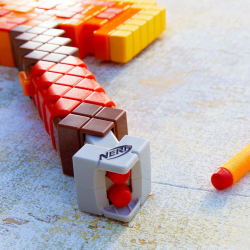 Hasbro Nerf - Minecraft Firebrand Топор-пусковая установка + стрелы F8953 / артикул   F8953  / GTIN 5010996212306
