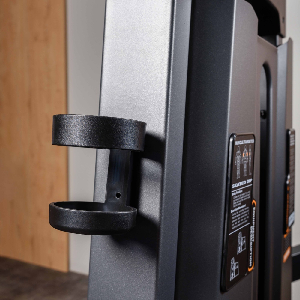 U3026C (E3026) Трицепс-машина. Имитация отжиманий. Стек 109 кг