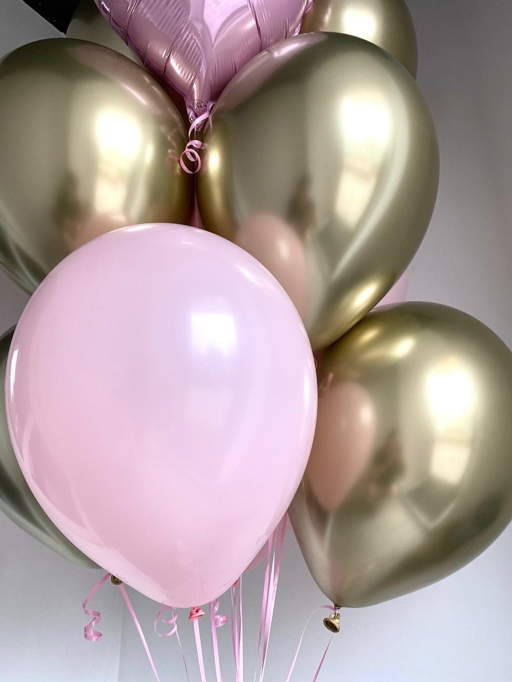 Композиция воздушных шаров для девушки №1059