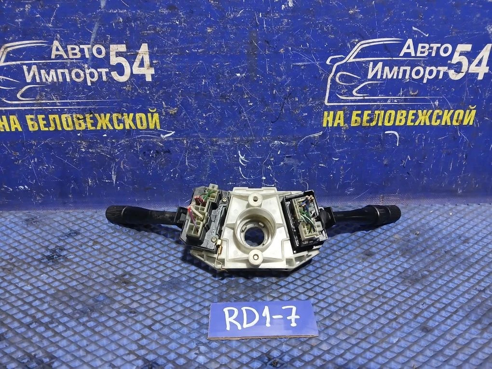 Переключатель подрулевой Honda CR-V 1996