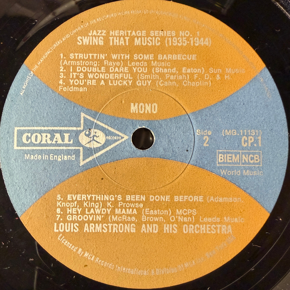 Louis Armstrong And His Orchestra ‎– (1935-44) - Swing That Music (Англия)