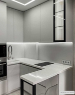 Белая кухня в потолок