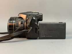 Panasonic Lumix DMC-FZ200