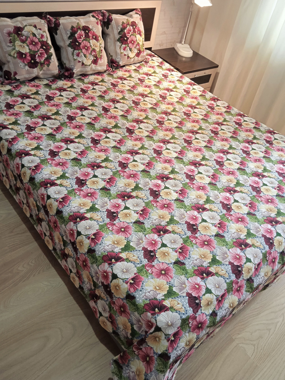 Покрывало гобеленовое Мальва евро (240х200)