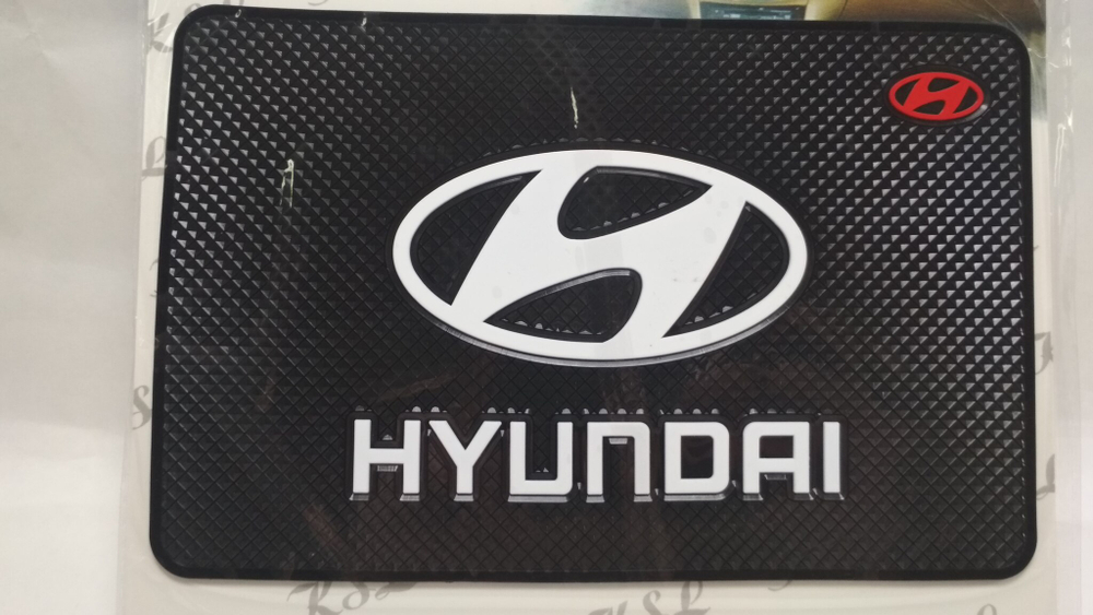 HYUNDAI / ЛЮКС Коврик на панель (1 шт.)
