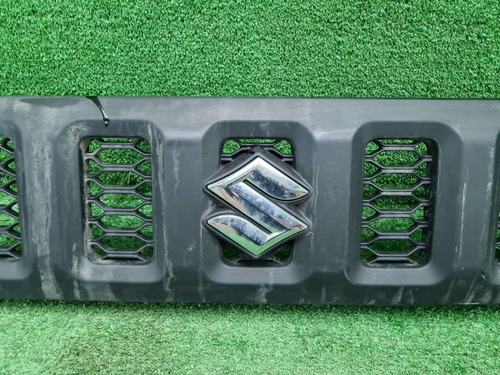 Решетка радиатора Suzuki Jimny 4 (2018-н.в.)