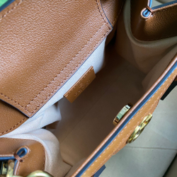 Gucci Diana 20 cm