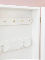 Ключница настенная в прихожую закрытая