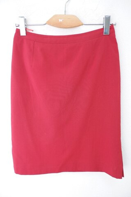 Юбка Vero Moda ярко-красная 38 размер