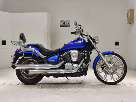 Kawasaki Vulcan 900 Custom