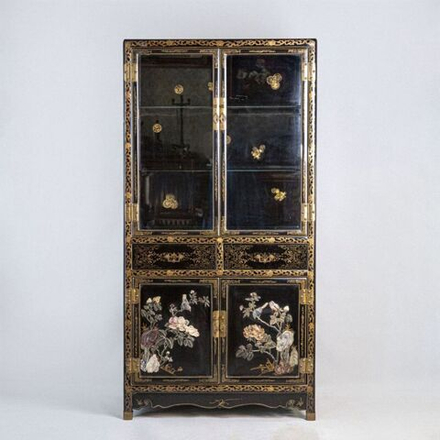 Винтаж: Витрина в стиле шинуазри