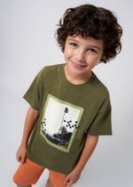 две футболки