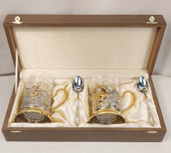 Набор подстаканников с позолотой Герб и Армия в фуляре