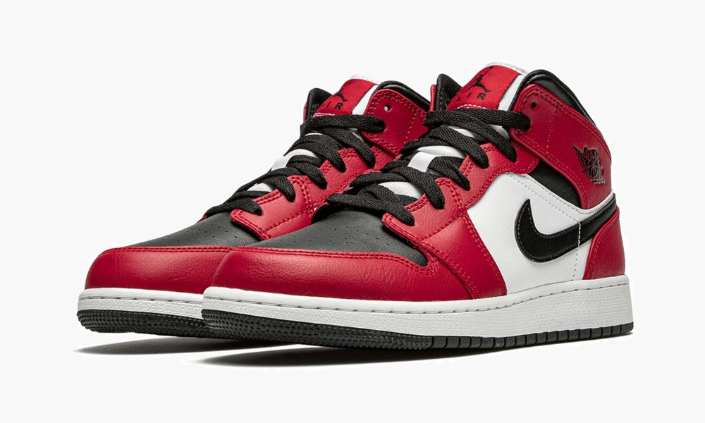 Air Jordan 1 Mid GS "Chicago Black Toe"