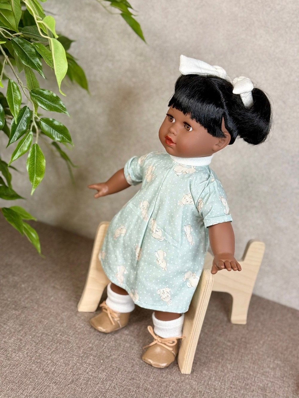 Кукла Marina and Pau 42cм TINA мягконабивная (M645K)