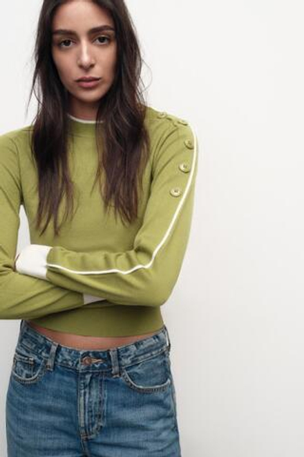 ZARA СВИТЕР С ПУГОВИЦАМИ НА ПЛЕЧАХ, ЗЕЛЕНЫЙ
