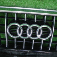 Решетка радиатора Audi Q5 1 8R (2012-2017)