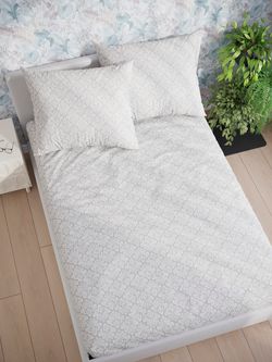 Простынь на резинке перкаль Сказка "Klassik" 120x200 см