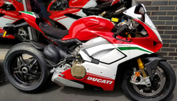 BST Диски карбоновые Rapid TEK 17x3.5 / 17x6.0 Ducati Panigale V4 / Streetfighter V4