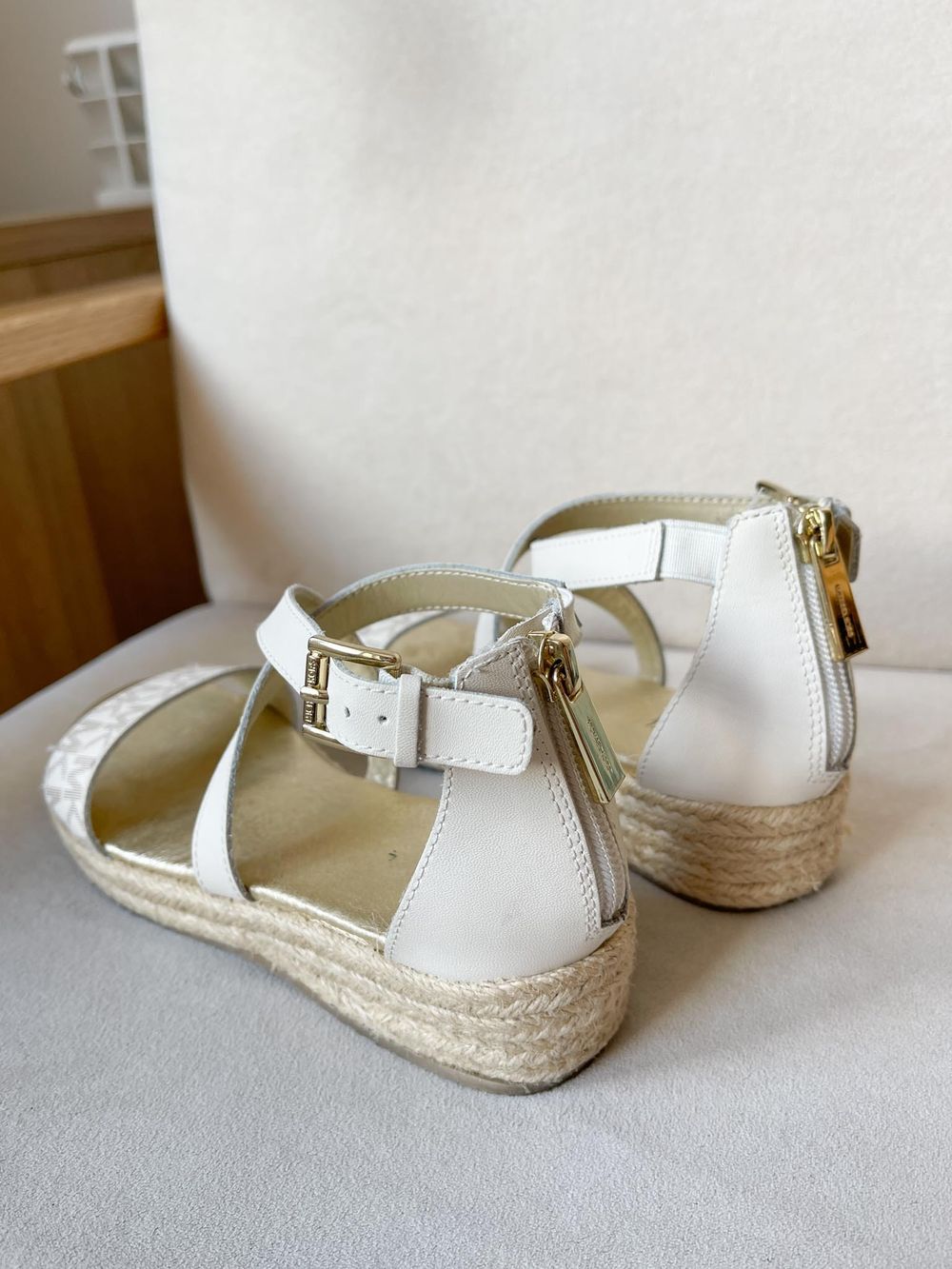 Сандалии Michael Kors, 34