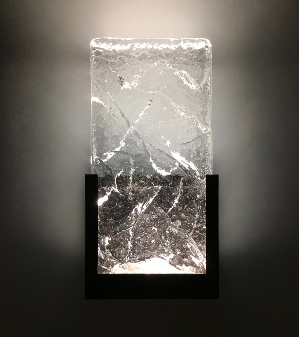 Настенный светильник W98023L