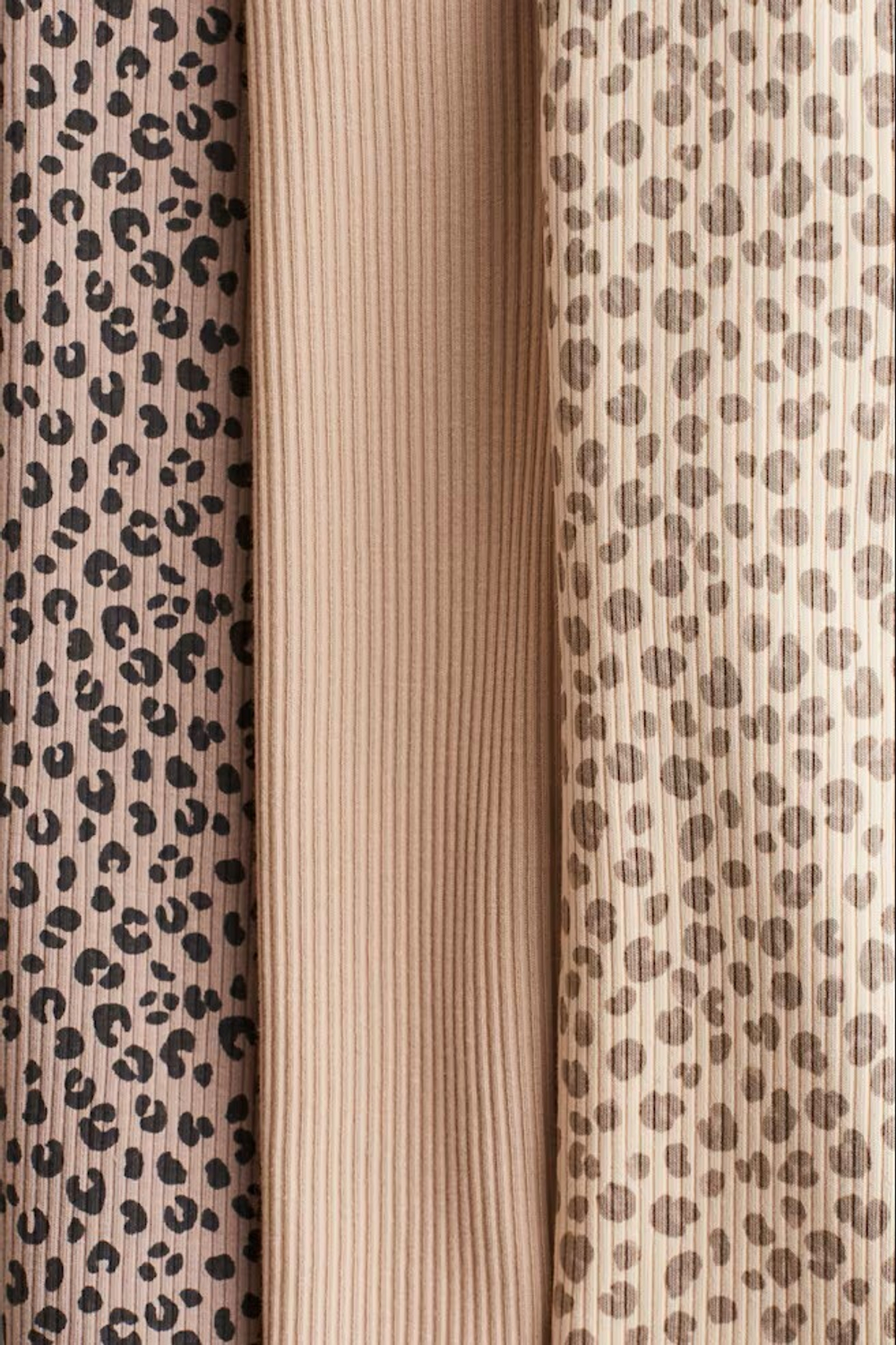 H&M Набор из трех хлопковых футболок, бежевый