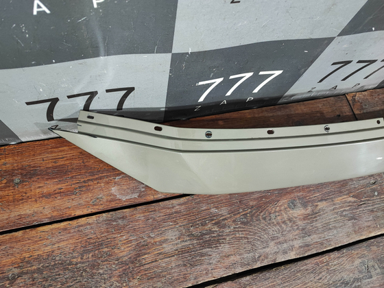 Накладка решетки радиатора Mazda CX-5 2 (KF) 17-25 Б/У Оригинал KSD4507E1