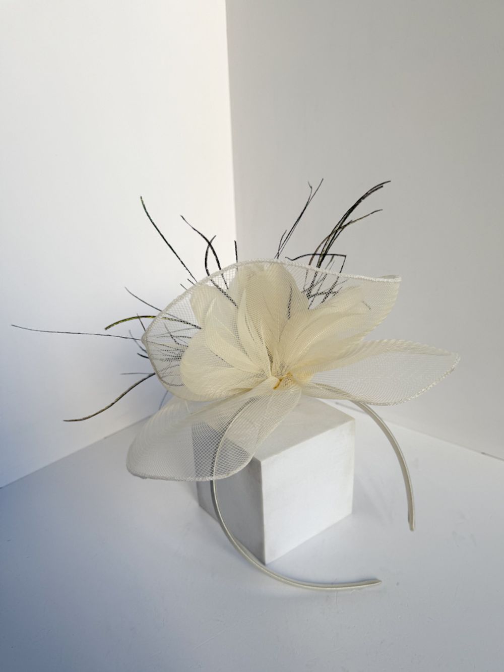 Дизайнерский ободок