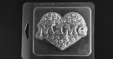 Форма пластиковая для шоколада "Мама" в сердце (Россия)
