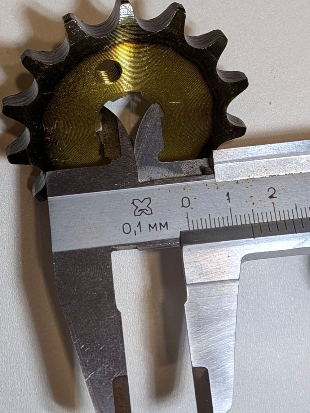 - Звезда ведущая для мопеда, питбайка (428-14) 17мм с закаленными зубьями