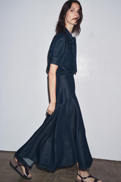 ZARA ДЖИНСОВАЯ РУБАШКА С ЗАВЯЗКАМИ — ZW COLLECTION, СИНИЙ