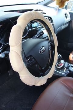 Оплетка на руль из спонжа для легковых авто, (диаметр руля 37-39 см)