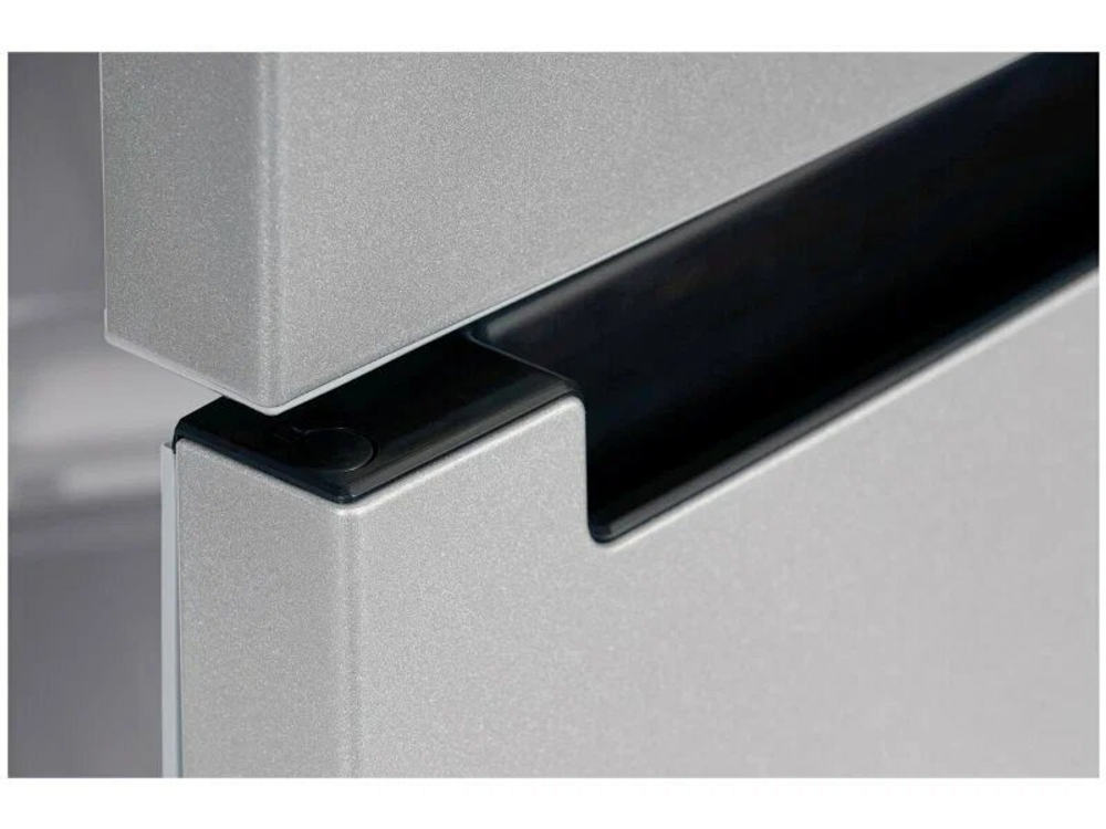 Холодильник Nordfrost NRB 131 S серебристый