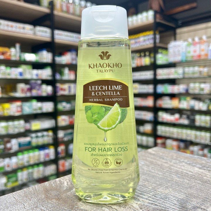 Шампунь Khaokho Talaypu Leech Lime & Centella с экстрактами кафрского лайма и центеллы 330 мл