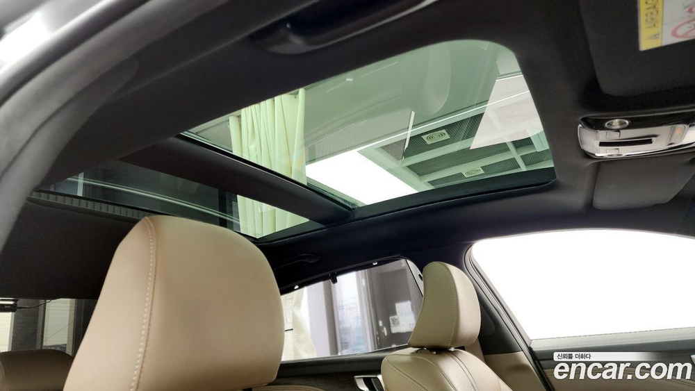 Kia K8 Hybrid Noblesse (05.2021)