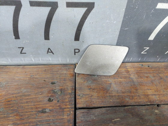 Крышка форсунки омывателя левая Volvo XC90 2 14-нв Б/У Оригинал 31353364