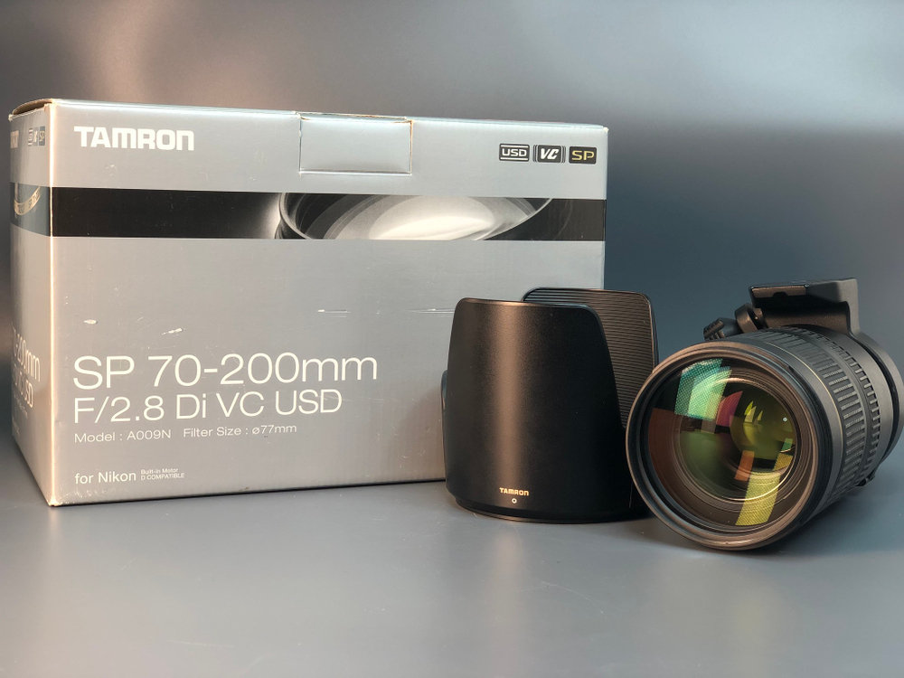 Tamron SP AF 70-200mm f/2,8 Di VC USD Nikon F, присутствуют небольшие царапины