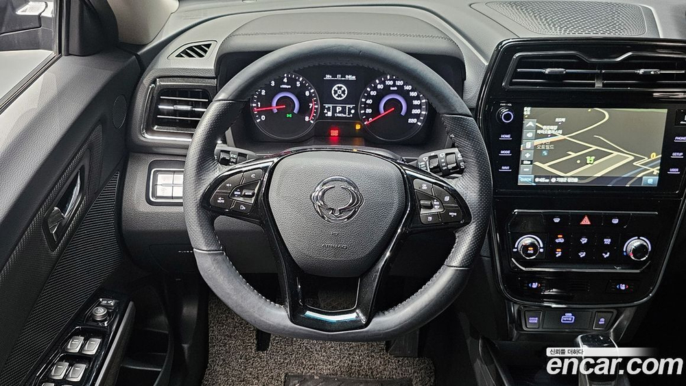 KG Mobility (Ssangyong) Very New Tivoli Бензин 1.5 2WD (02.2020)
