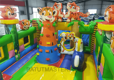 Коммерческий батут "Тигриная страна 2", 8*4*5 м, PR-11890